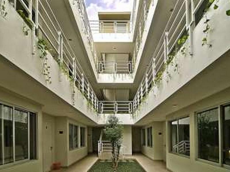 Legreen Suite Pejompongan Jakarta Exterior photo