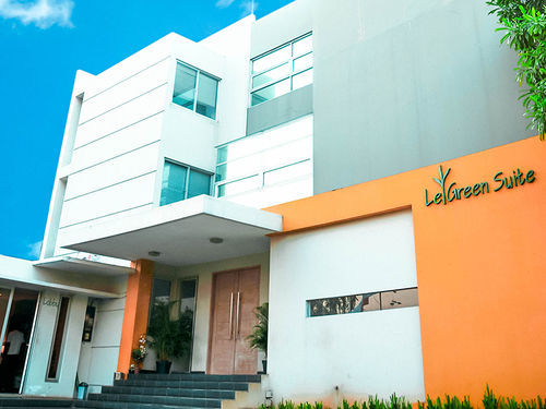 Legreen Suite Pejompongan Jakarta Exterior photo